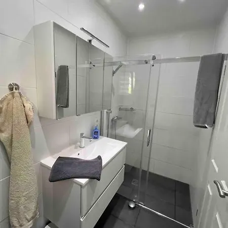 Apartmán Schoenes 2 An Der Stadt Grenze Mit Klimaanlage *