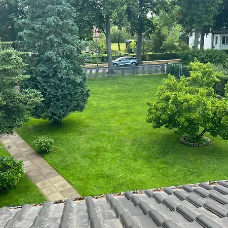 Schoenes 2 An Der Stadt Grenze Mit Klimaanlage Apartmán *